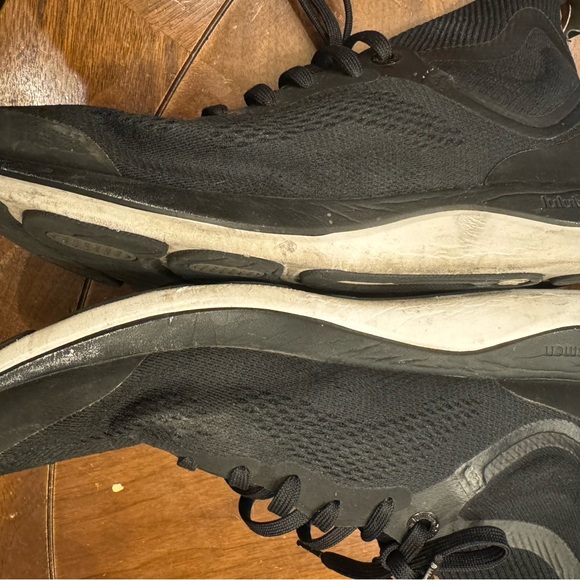 lululemon Women's Charge Feel Mid Workout shoes Size 9 1/2  Running Athlesure - Picture 10 of 13